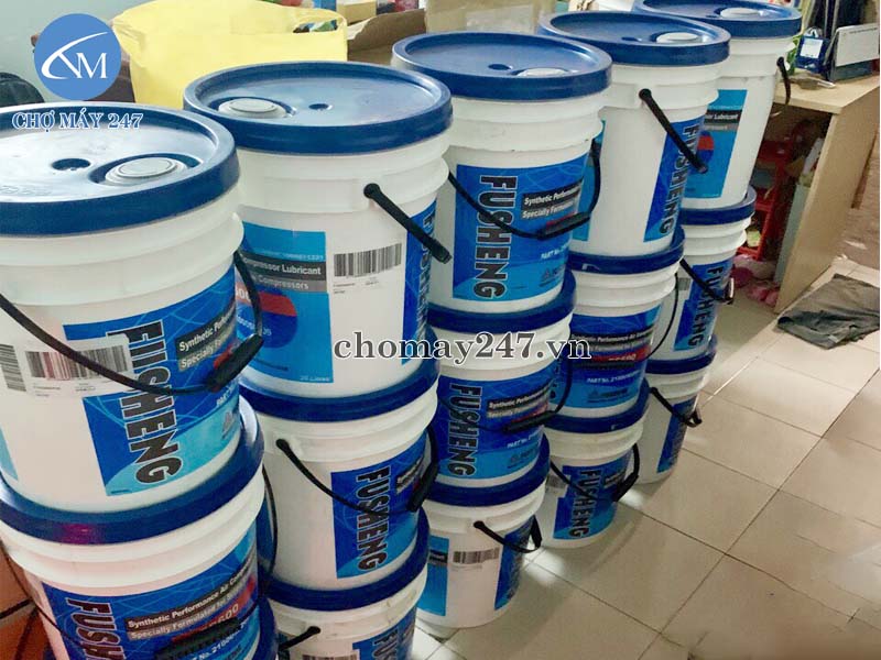 Tổng kho phân phối dầu máy nén khí trục vít miền Bắc