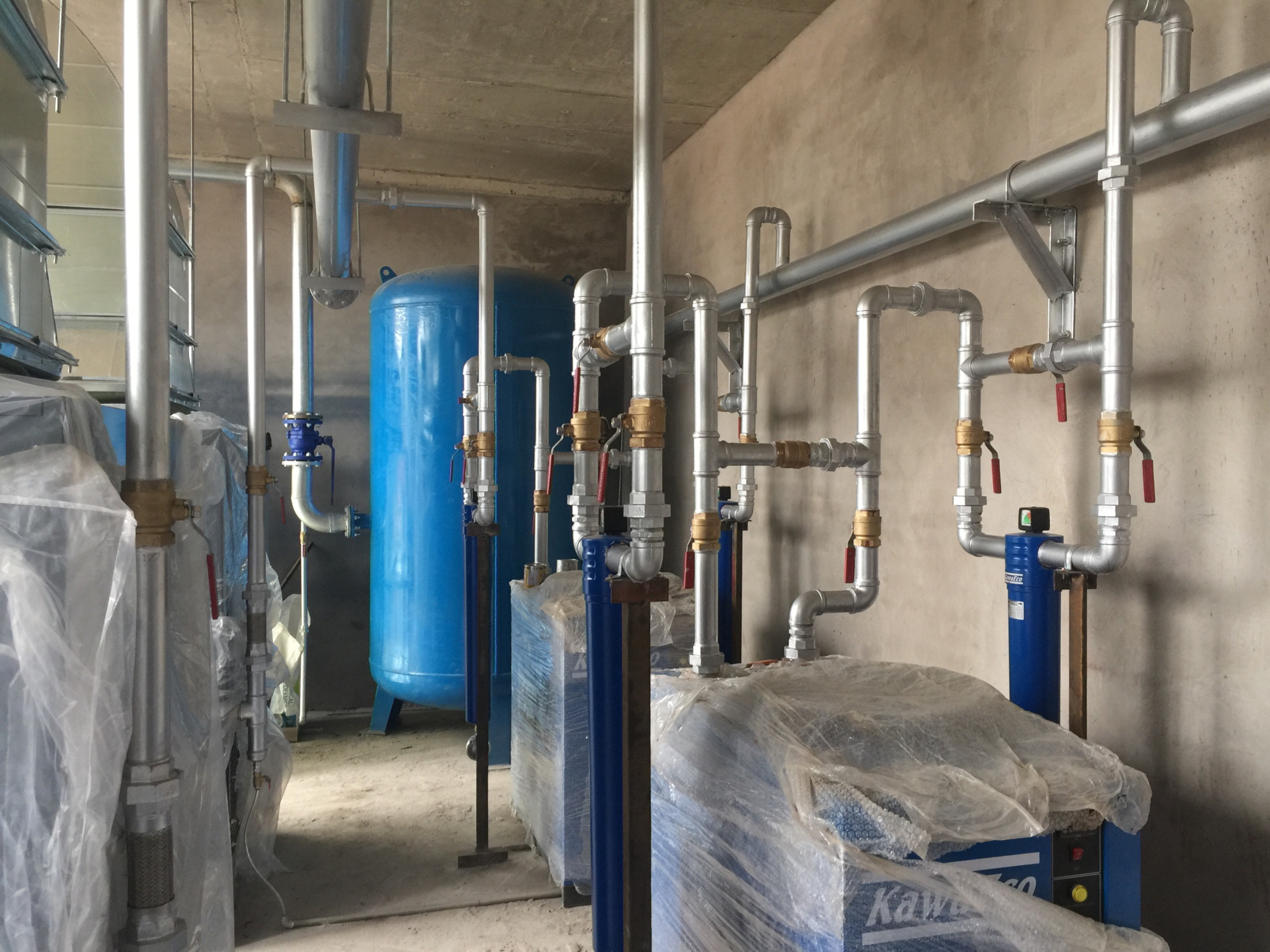 Sử dụng bộ lọc tách nước hiệu quả thế nào cho hệ thống khí nén?